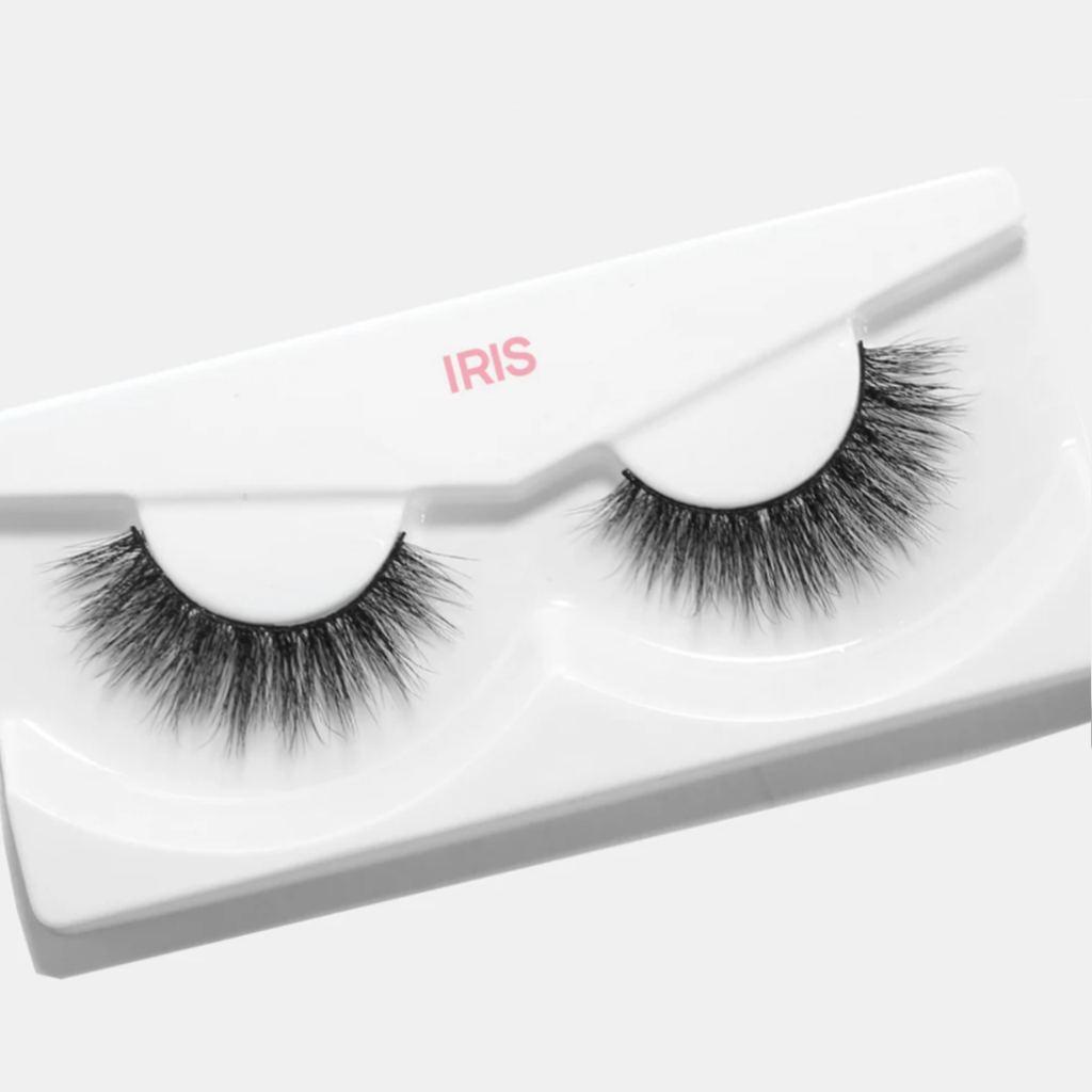 Iris lashes