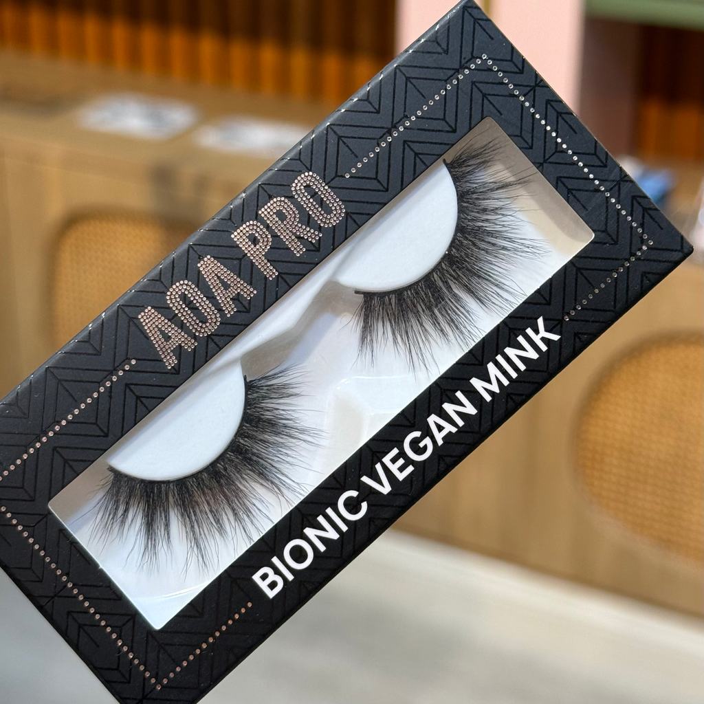 Urania Lashes