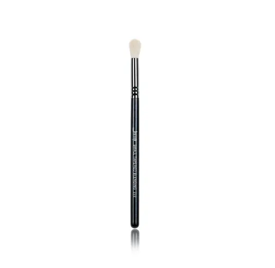 Small Tappered Blending Brush 222 