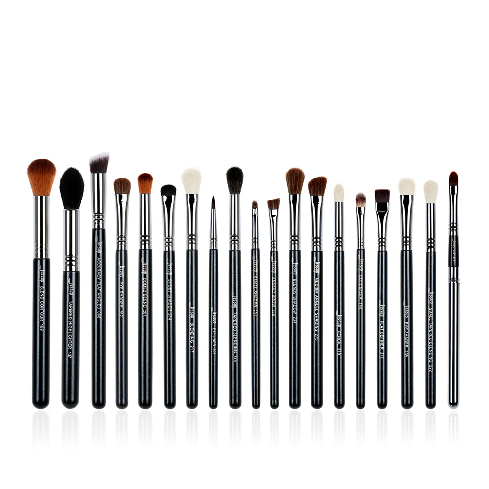 PRO 19 Pcs Makeup Brush Set T131