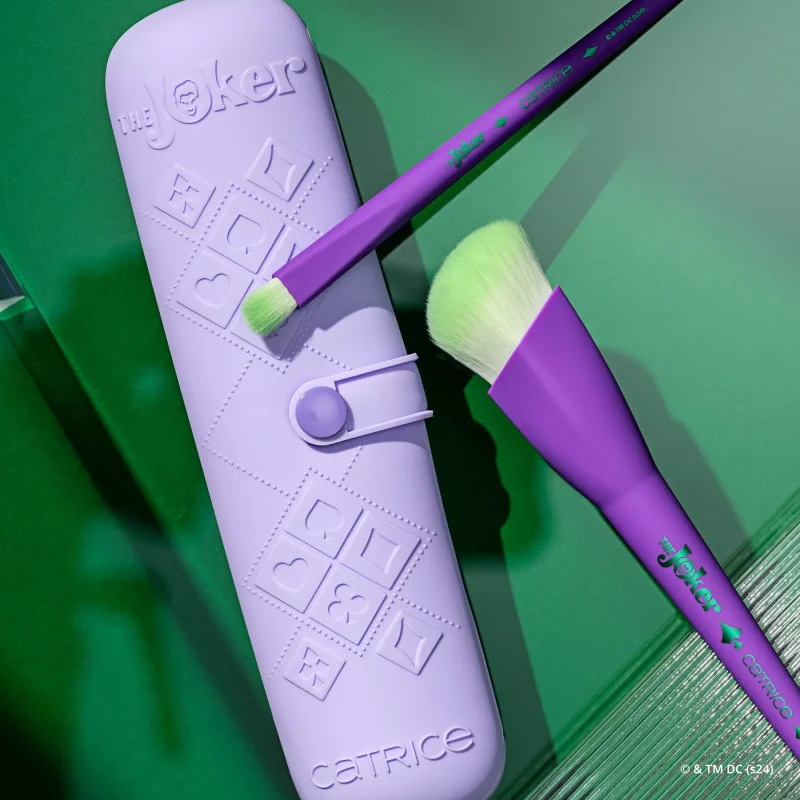 Catrice THE JOKER BRUSH BAG