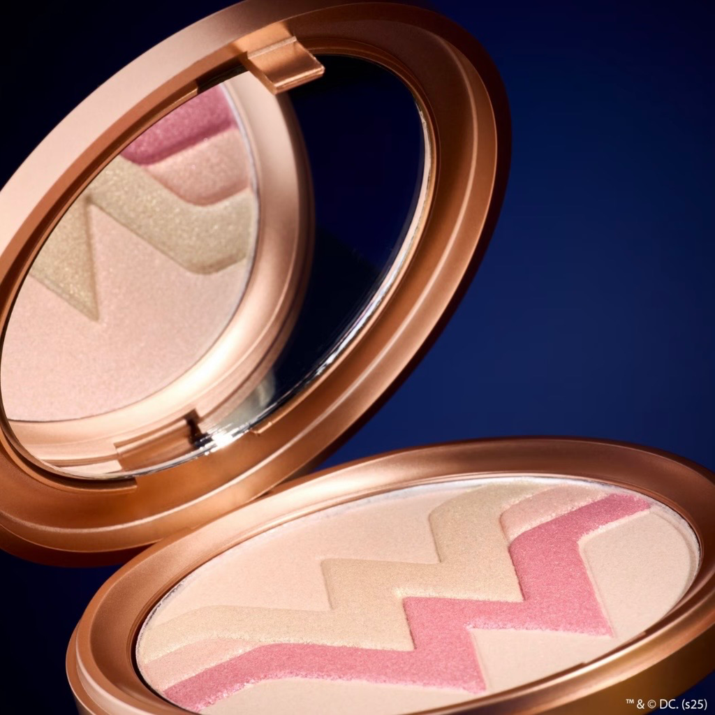 Catrice Wonder Woman Multiglow Magic Highlighter