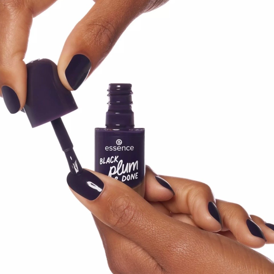 Essence gel nail colour 