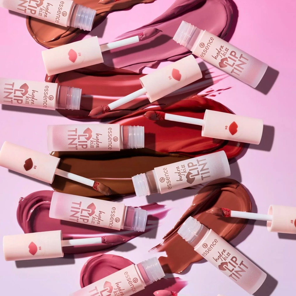 Essence hydra kiss LIP TINT (01 - Blushing Nude)
