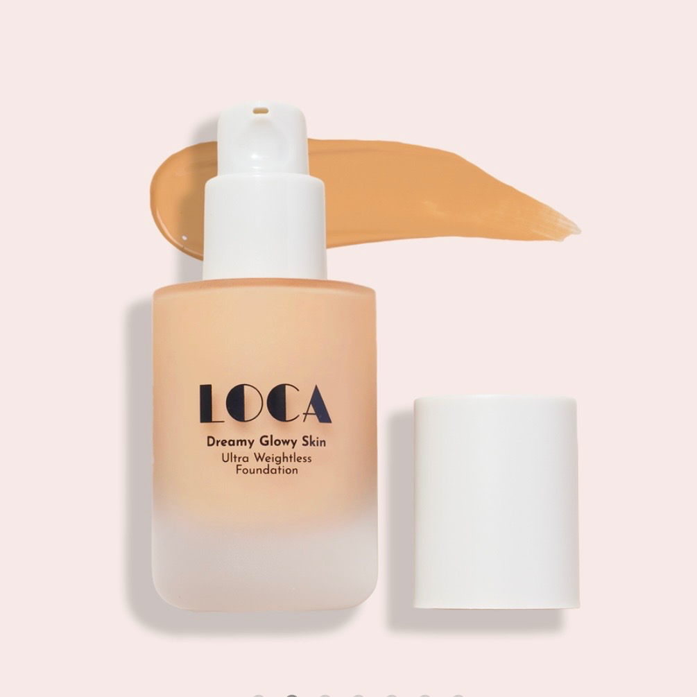 Loca Dreamy Glowy Skin Ultra Weightless Foundation (Latte 01)