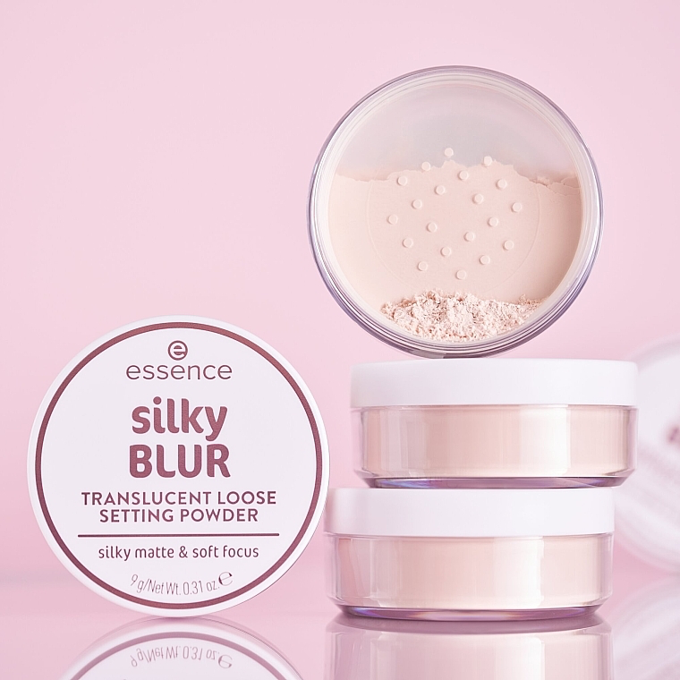 Essence silky BLUR TRANSLUCENT LOOSE SETTING POWDER