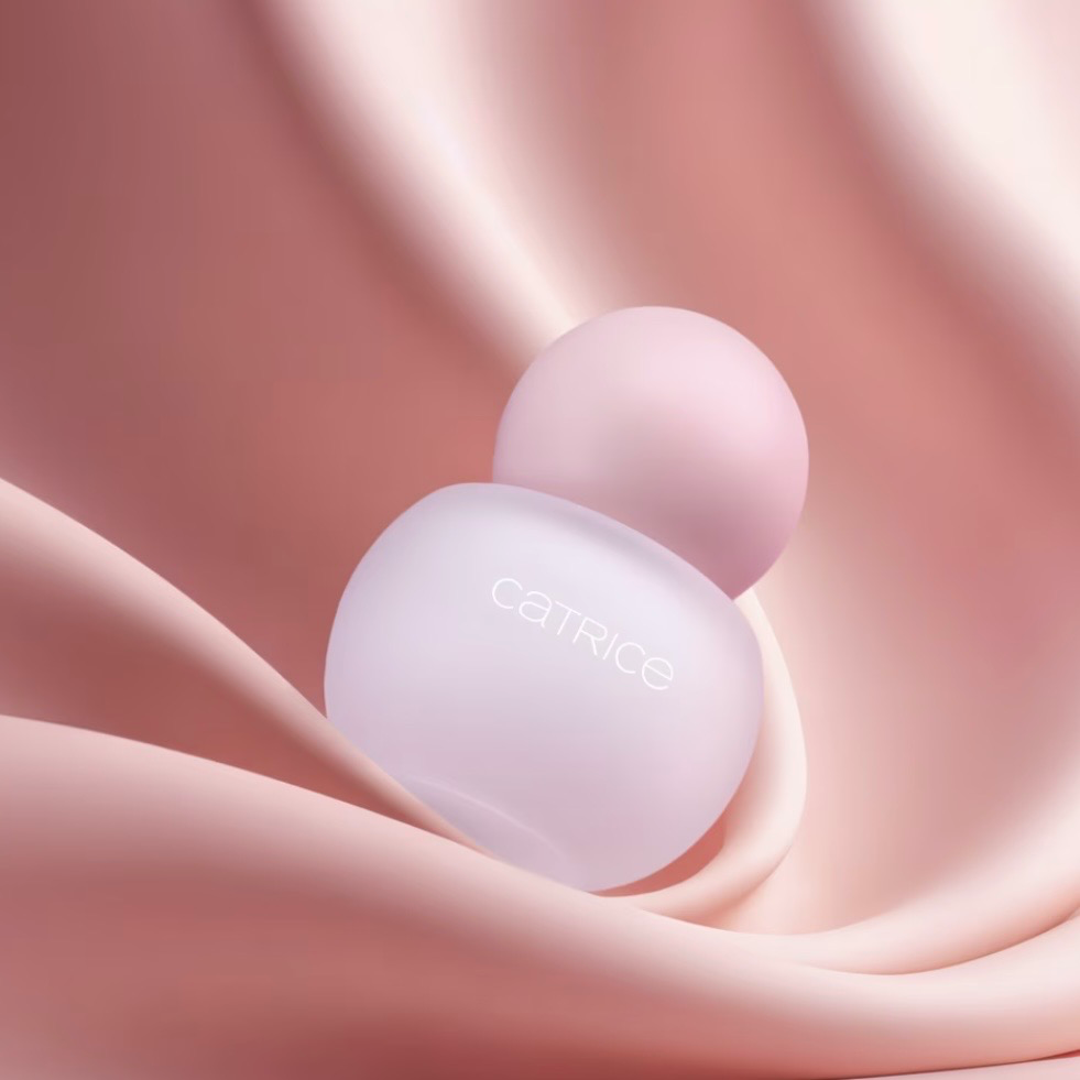 Catrice SOFT EMBRACE Soft Blur Primer & Beautifier