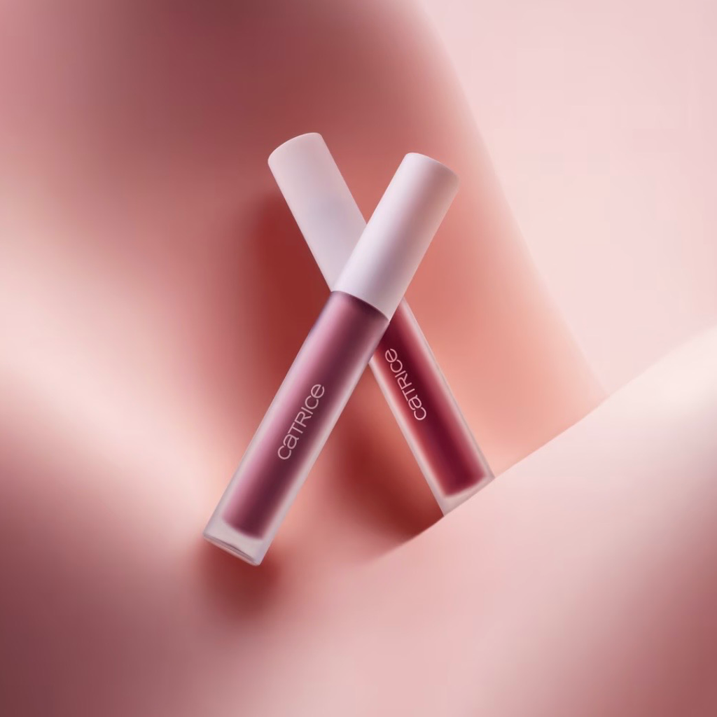 Catrice SOFT EMBRACE Pillow Matte Lip Mousse (C01 · Soft Peony)